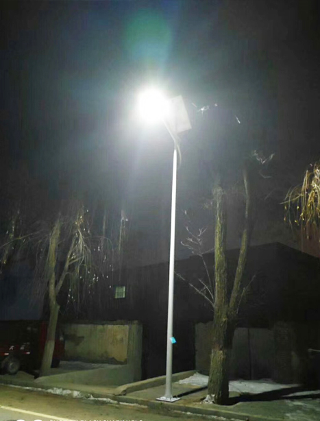 积石山县泾川太阳能路灯项目