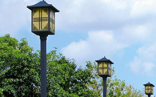 泾川庭院灯安装间距与布灯设计全解析 泾川庭院灯安装间距与布灯设计全解析