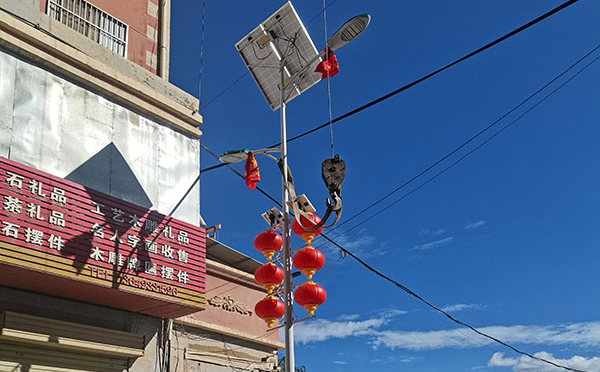泾川智慧路灯在城市物联网系统中的集成与运维
